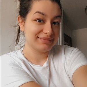 Meet your Posher, Annalisa